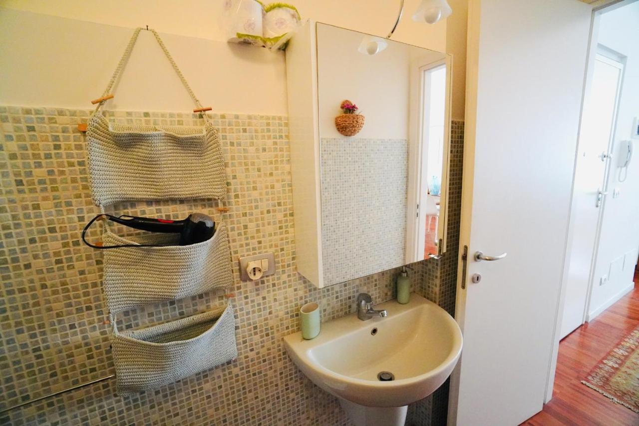 A Casa Di Enza Apartman Bologna Kültér fotó